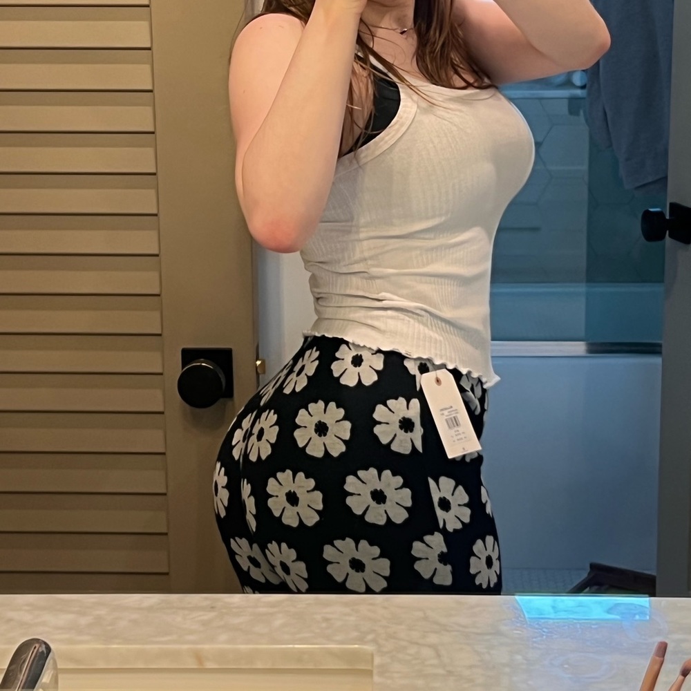 ✨NEW✨ Billabong pants🌸